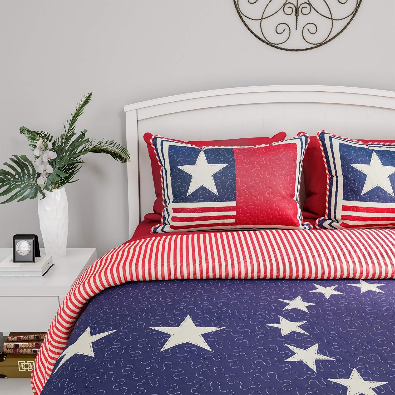 imageLavish Home Collection 2Piece Quilt Set Hypoallergenic Microfiber Glory Bound Patriotic Americana Flag Print AllSeason Blanket with Shams TwinXLTwin XL