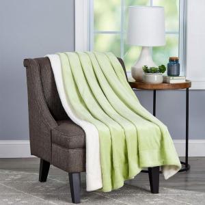 Lavish Home Poly Fleece Sherpa – Oversized Plush Woven Polyester Sherpa Fleece Solid Color Throw – Breathable and Machine Washable in Aloe Green and White