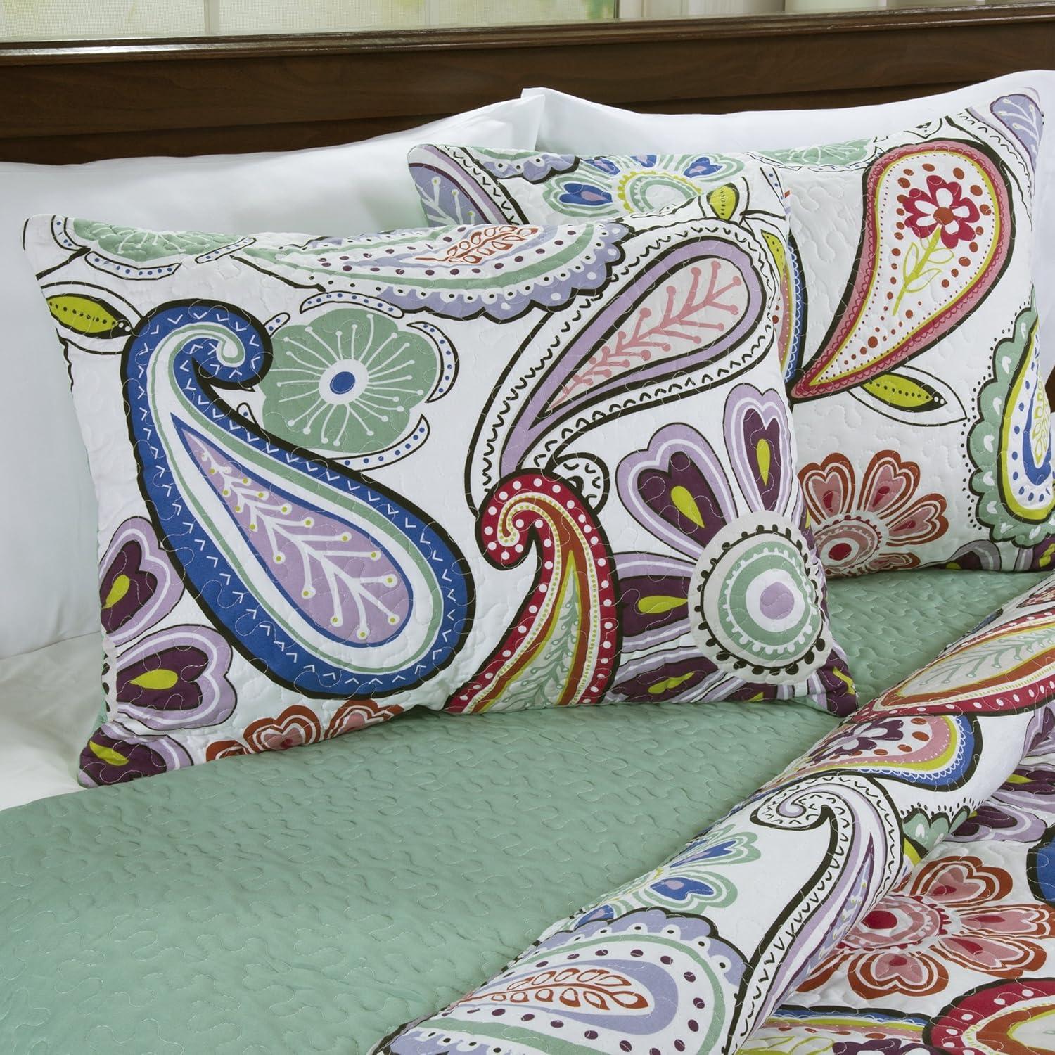 imageLavish Home 3Piece Quilt Set Lizzie Classic Paisley King Quilt with 2 KingSize Pillow Shams Machine Washable Lightweight Bedding Multicolor
