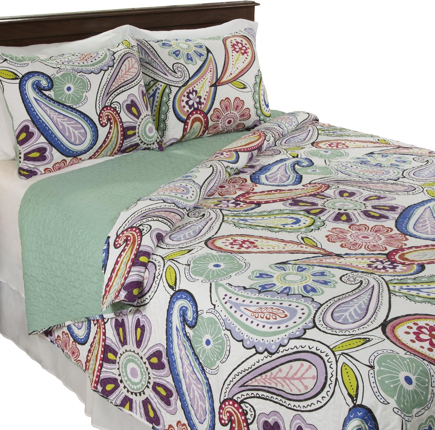 imageLavish Home 3Piece Quilt Set Lizzie Classic Paisley King Quilt with 2 KingSize Pillow Shams Machine Washable Lightweight Bedding Multicolor