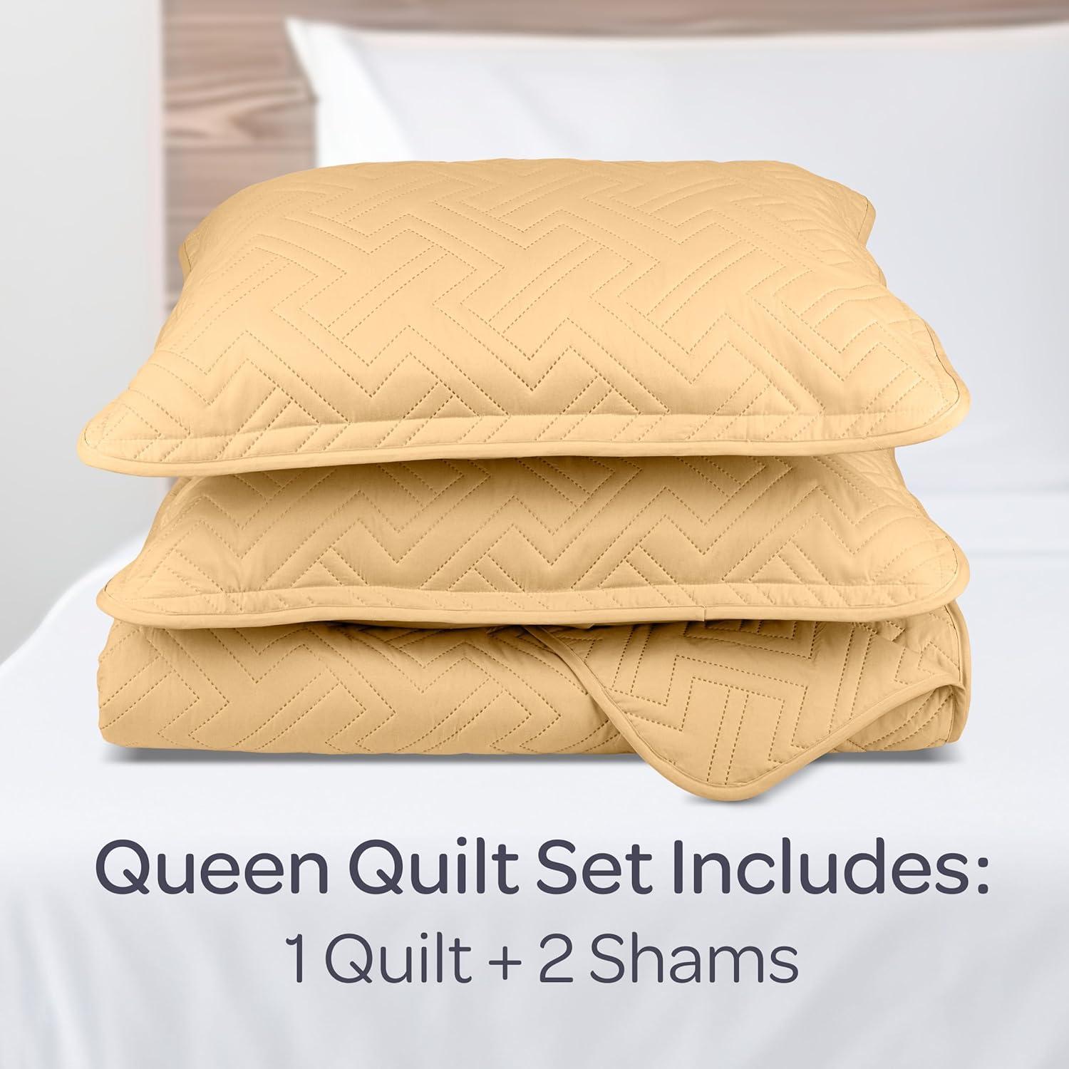 imageLavish Home 3Piece King Quilt Bedding Set Bedspread and 2 King Pillow Shams with Patriotic Star Pattern Lightweight Bed Set for All Seasons Soft Microfiber Coverlet StarsStripesMustard Yellow