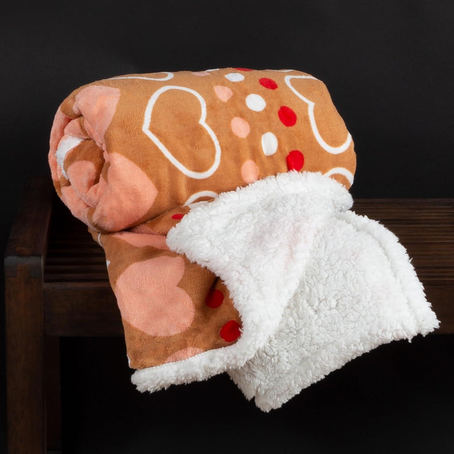 imageLavish Home Reversible Fleece Blanket 50Inch x 60Inch MachineWashable Sherpa Throw with Hearts Cozy Blanket for Couch Chair or Bed