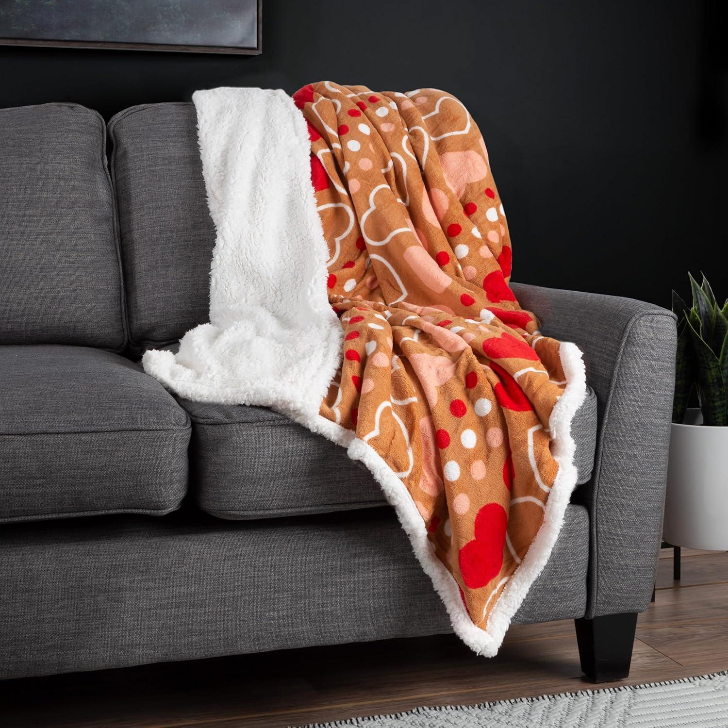 imageLavish Home Reversible Fleece Blanket 50Inch x 60Inch MachineWashable Sherpa Throw with Hearts Cozy Blanket for Couch Chair or Bed