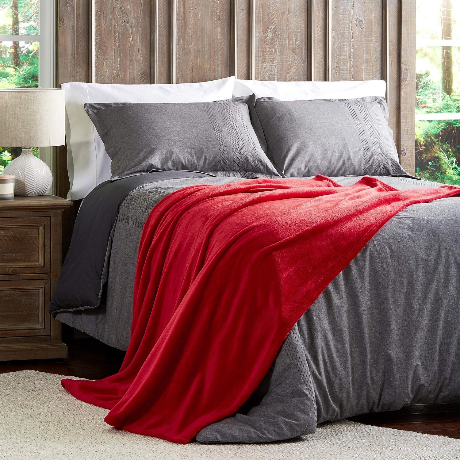 imageLavish Home Velvet Throw Oversized Microfiber Velvet Solid Polyester Throw Blanket Breathable and Machine Washable in Vineyard Red