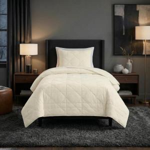 3PC Velvet Queen Quilt Bedding Set – 96×92 Inch Queen Bedspread and Matching Pillow Shams – Medium Weight Bed Set for All Seasons – Ultra Soft Luxury Cotton Velvet Bedding by Lavish Home (Navy)(Cream)