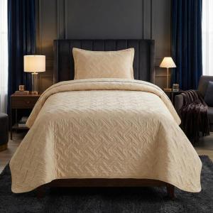 Lavish Home 3-Piece King Quilt Bedding Set – Bedspread and 2 King Pillow Shams with Patriotic Star Pattern – Lightweight Bed Set for All Seasons – Soft Microfiber Coverlet (Stars/Stripes)(Natural.)