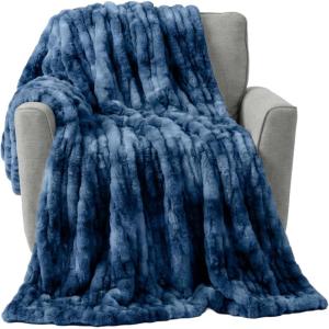 Lavish Home Oversized Ruched Faux Fur Blanket – 60×80-Inch Plush Polyester Faux Fur Queen-Size Throw for Sofas and Beds – Luxurious Bedding (Pink)(Blue)