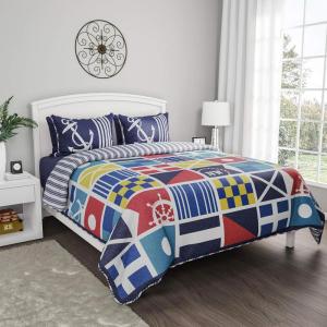 3-Piece Full-Queen Quilt Set – Coastal-Themed Reversible Bedspread with Sham – Lightweight, Breathable, Hypoallergenic Bedding by Lavish Home