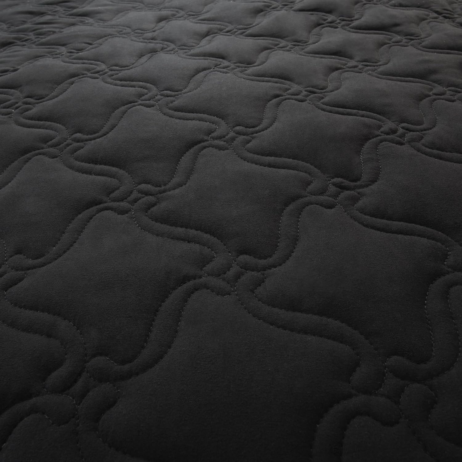 image:imageSolid Color Quilt by Lavish Home King BlackBlack