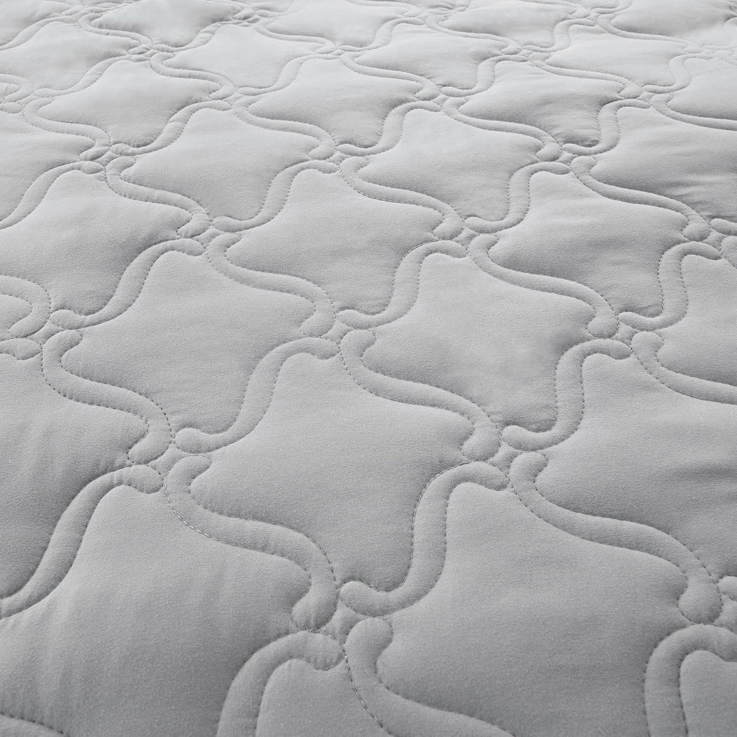 image:imageSolid Color Quilt by Lavish Home King BlackSilver