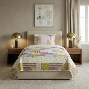 Lavish Home 2-Piece Quilt Set – Savannah Classic Patchwork Twin Quilt with Pillow Sham – Machine Washable Lightweight Bedding Multicolor
