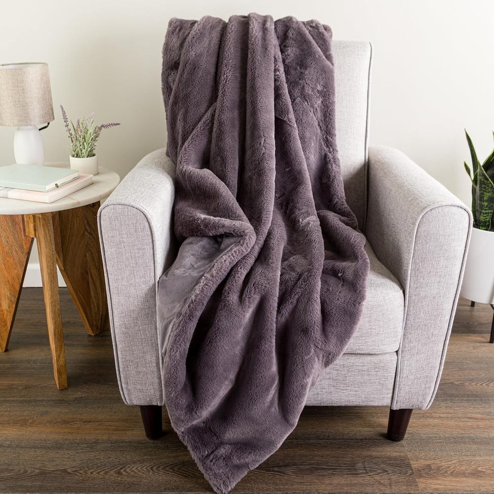 image:imageLavish Home Rabbit Fur 50 x 60 CreamGrey